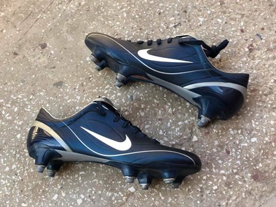 r9 cleats
